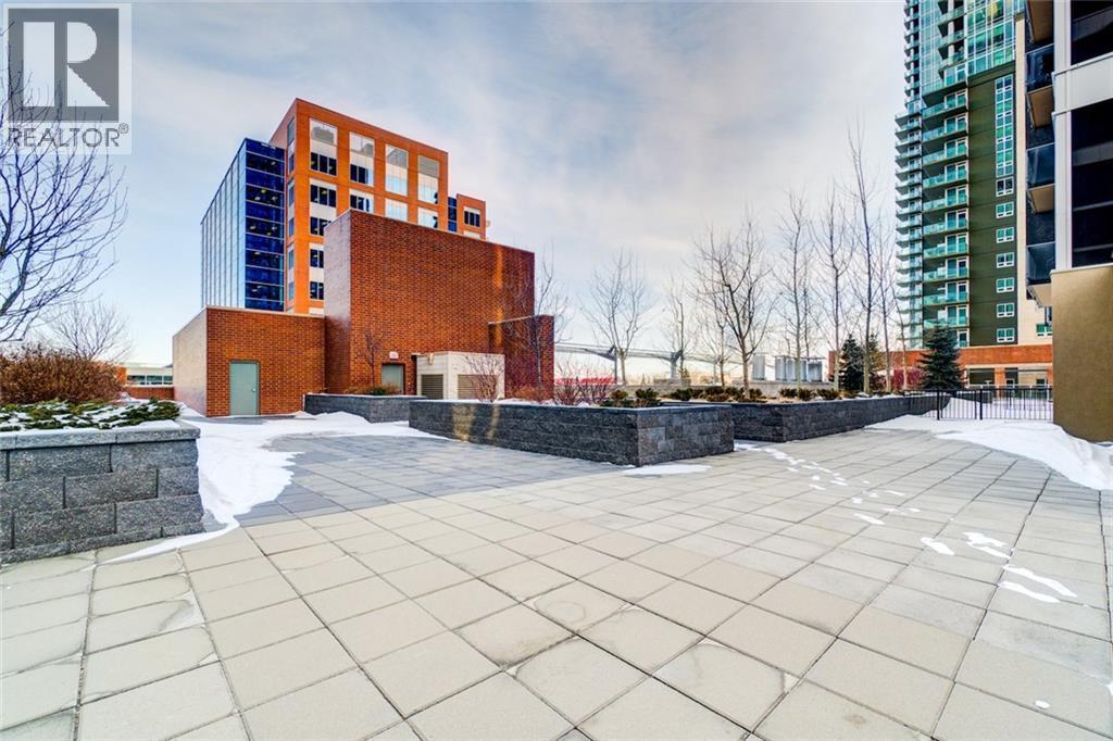 #904 211 13 Avenue SE - 21