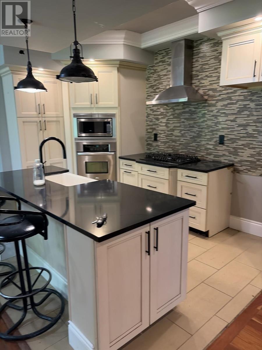562 Wilson ST - 13