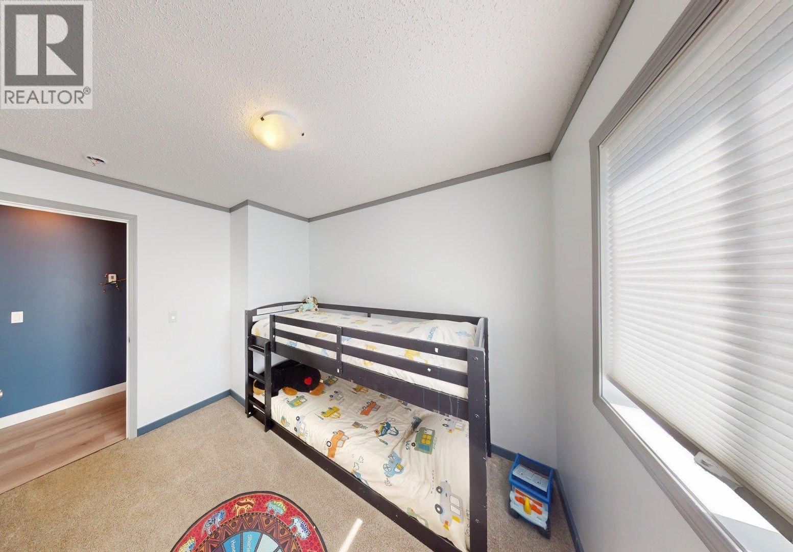 18 - 42 WILDERNESS HEIGHTS Drive - 19