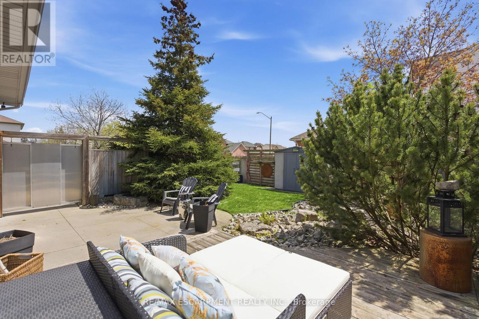 10 ROCKHAVEN LANE - 38