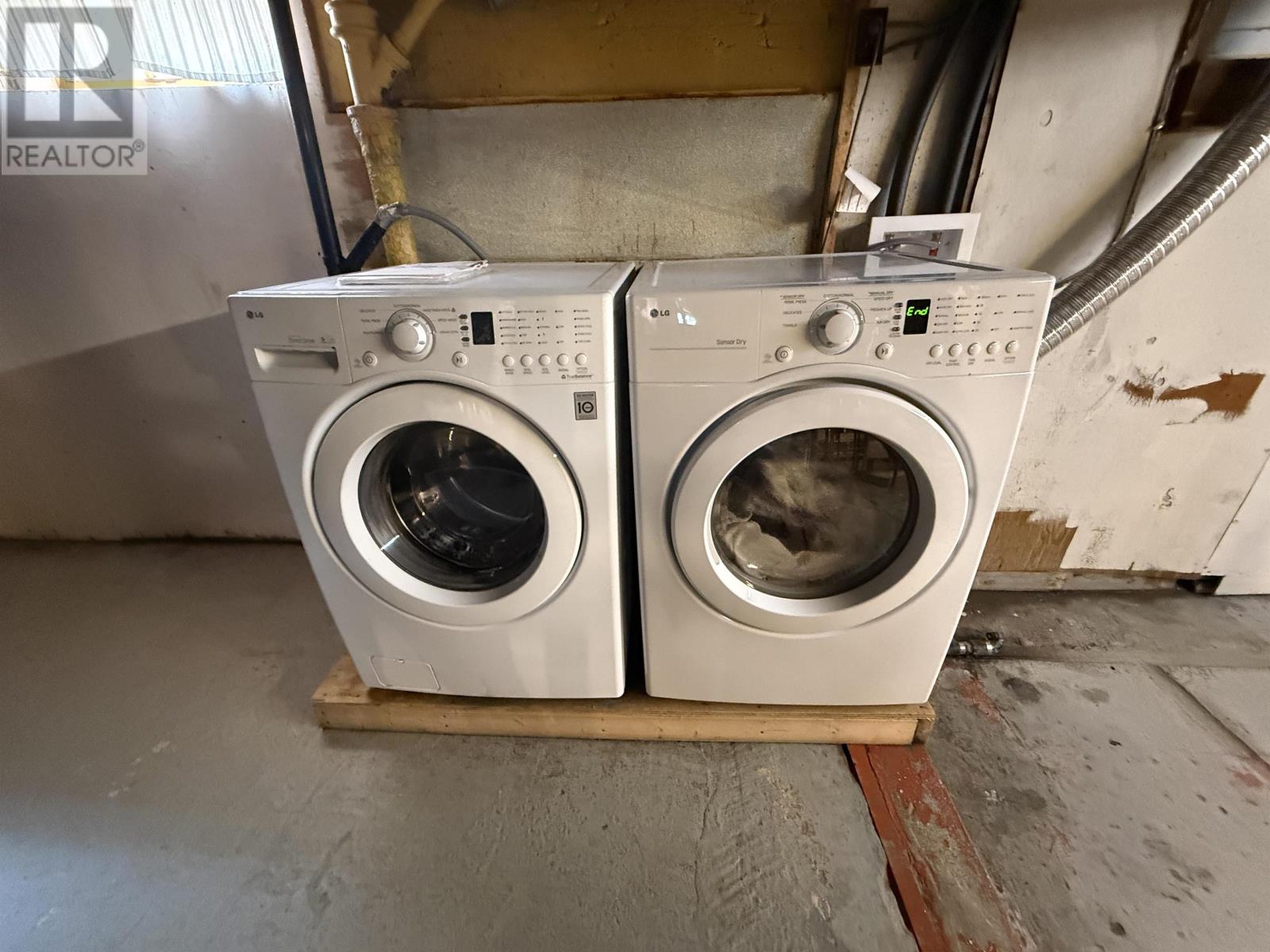 214 Matheson St N - 29