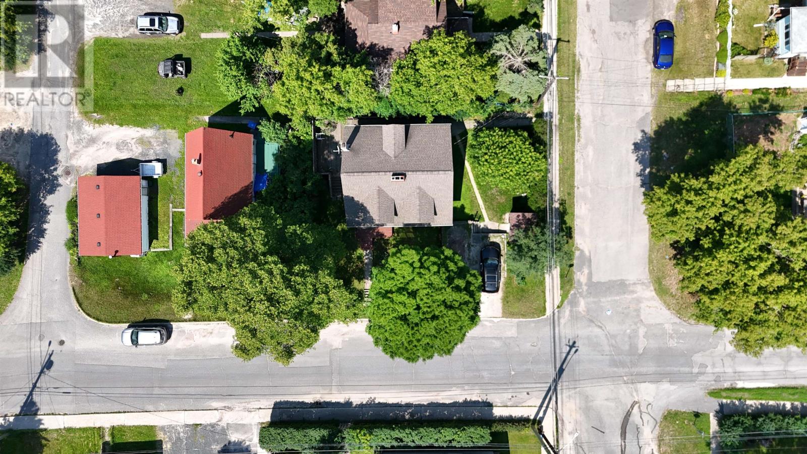 214 Matheson St N - 23