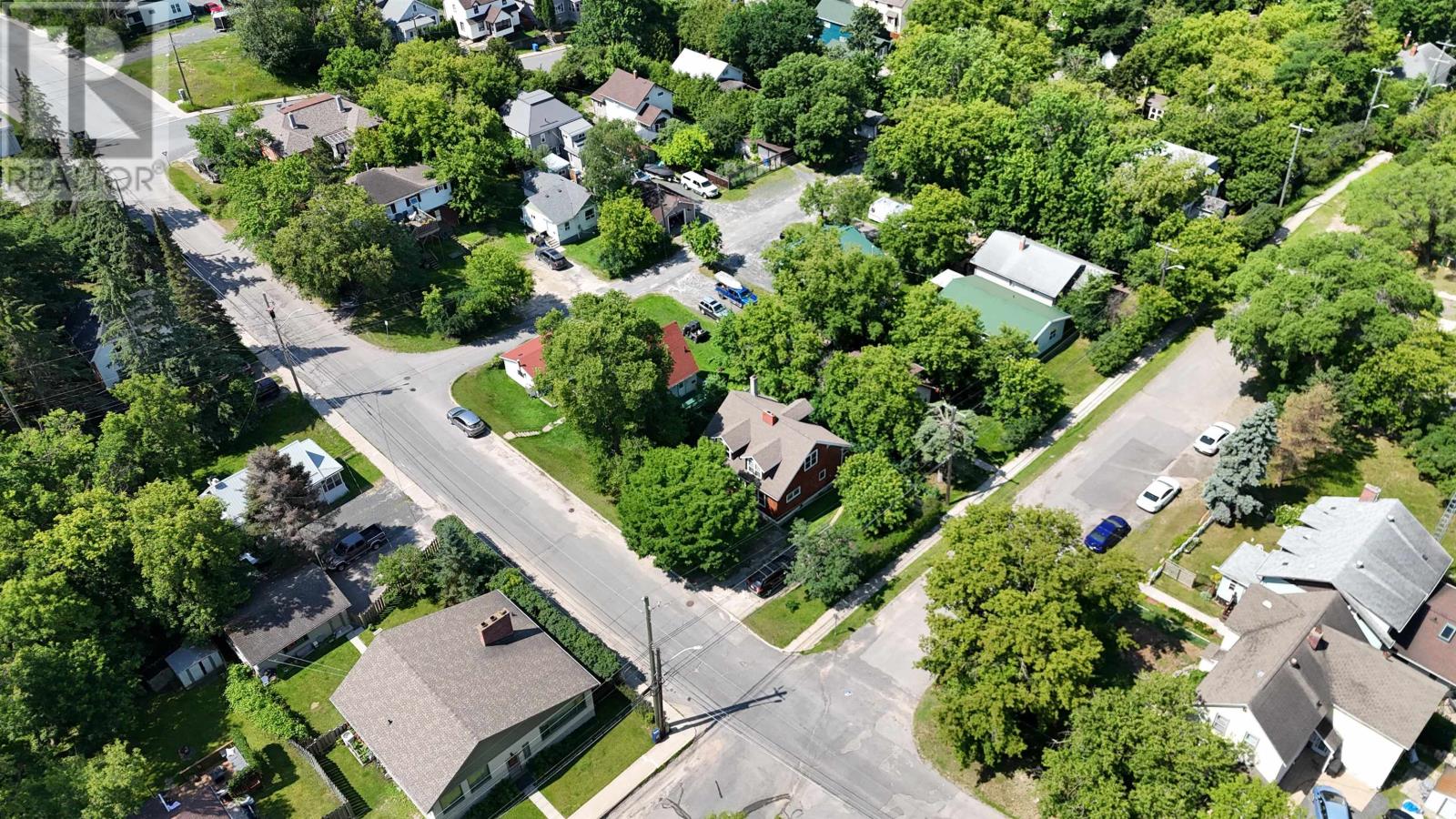 214 Matheson St N - Image 33