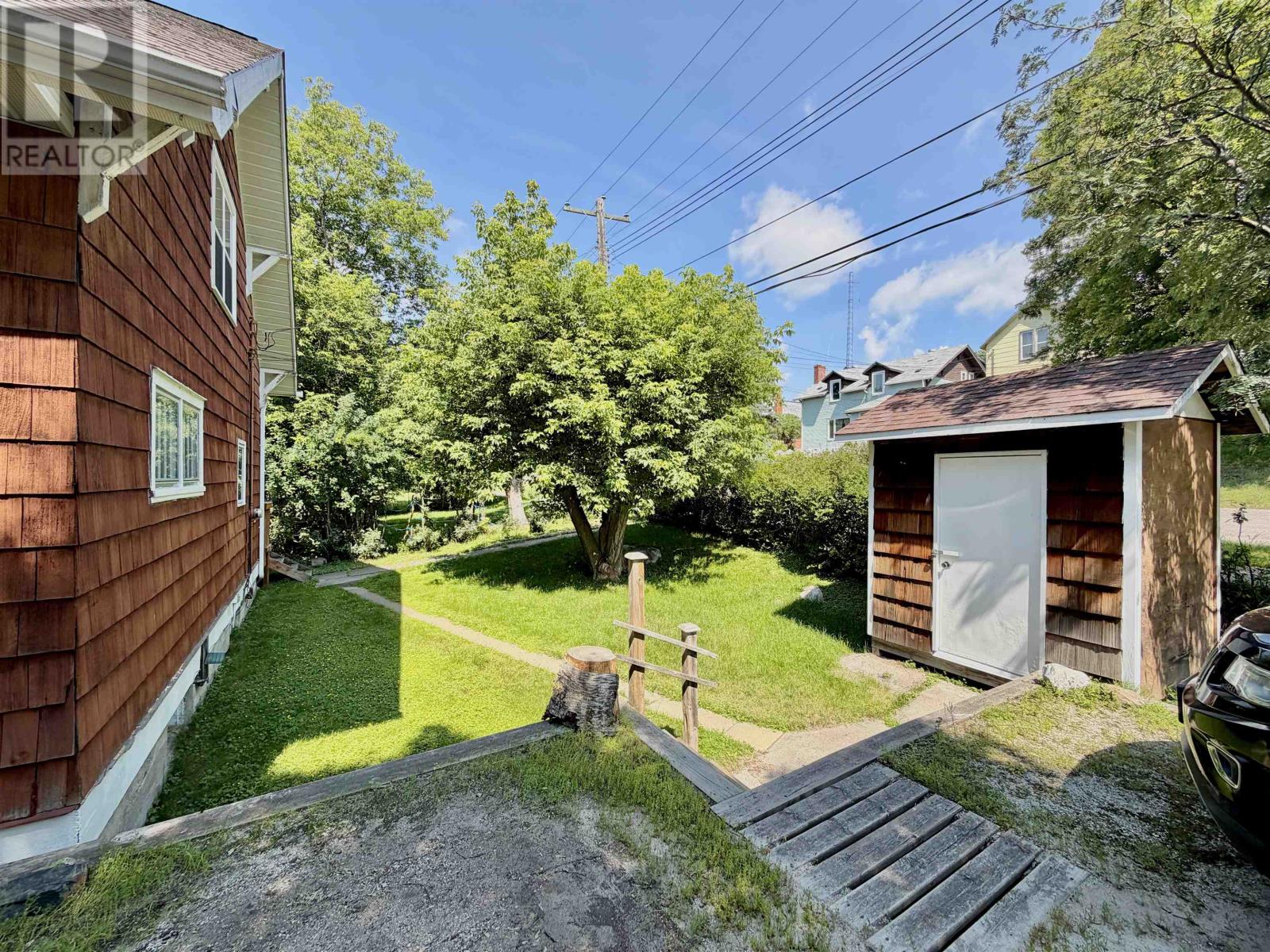 214 Matheson St N - 4