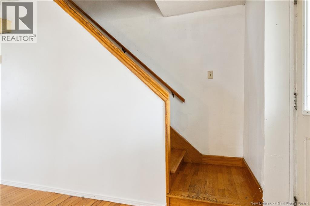 35 Churchill Street - 11