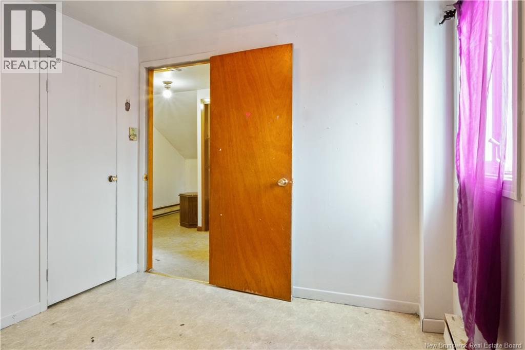 35 Churchill Street - 13