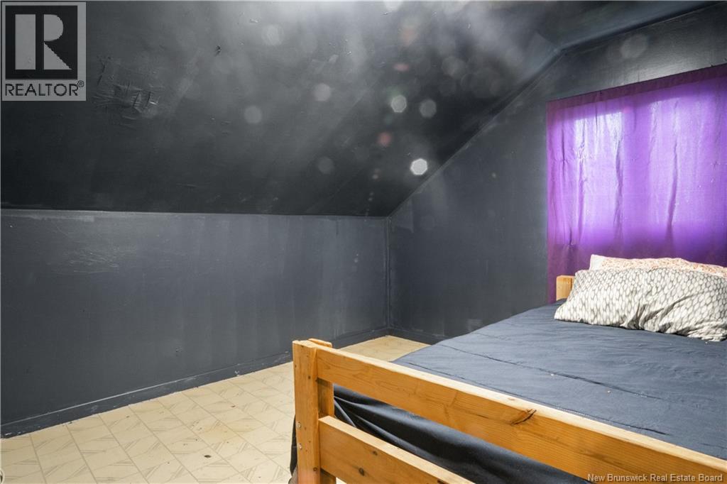 35 Churchill Street - 21