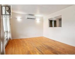 35 Churchill Street, photo 3