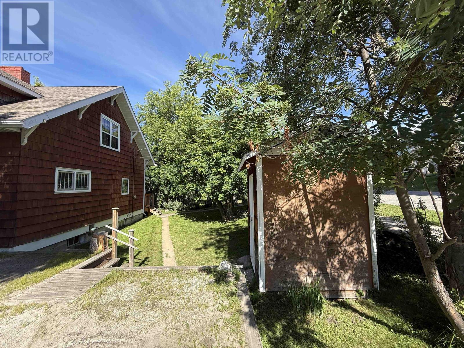 214 Matheson St N - 9