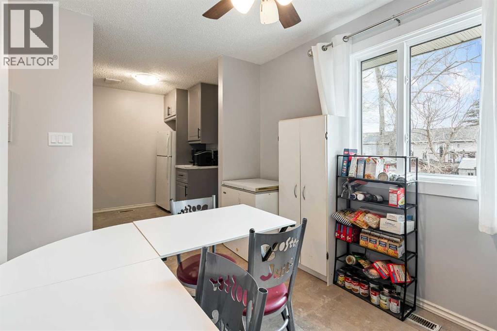 #2713 47 Avenue - 11