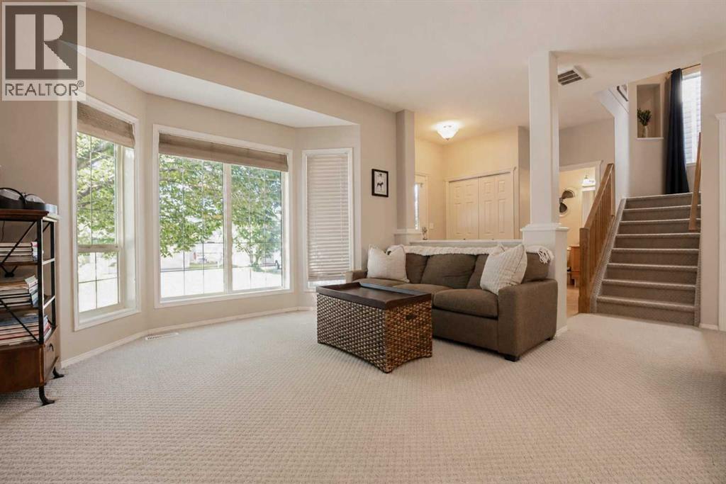 8902 60A Avenue - 6