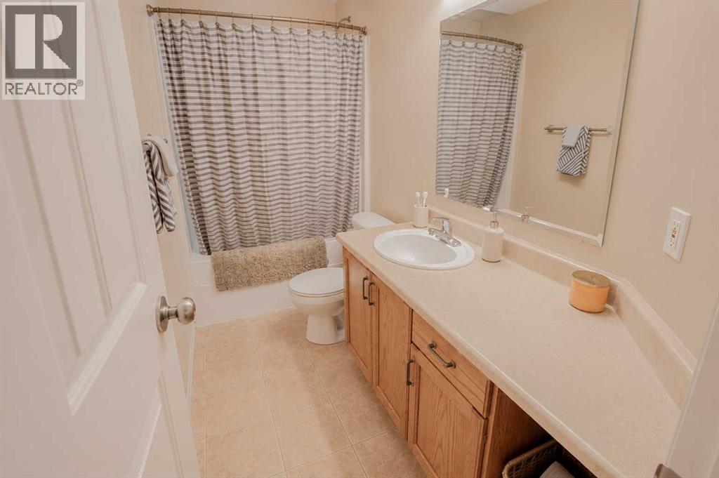 8902 60A Avenue - 14