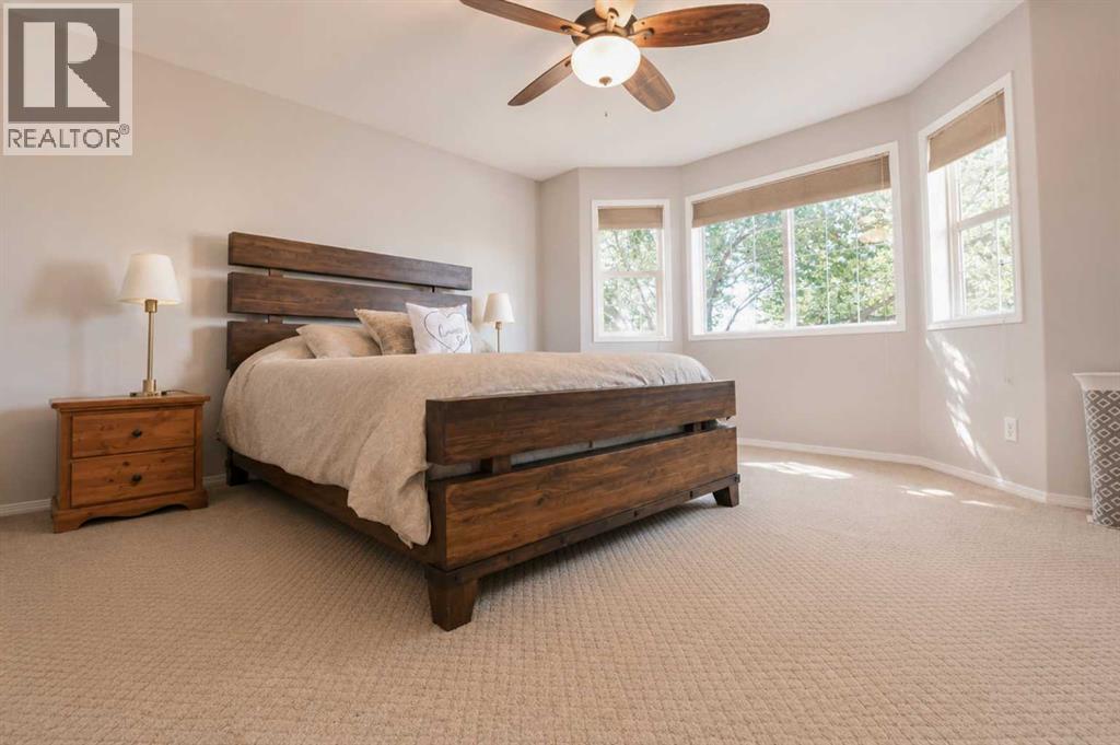8902 60A Avenue - 17