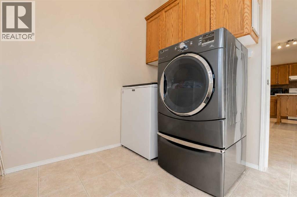 8902 60A Avenue - 12