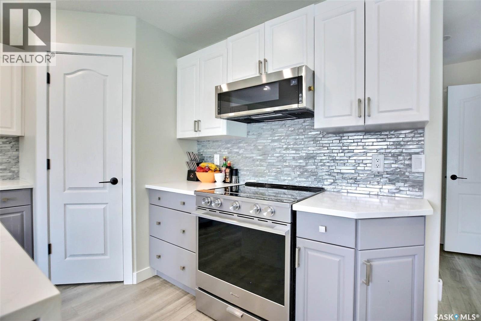 10334 Wascana ESTATES - 13