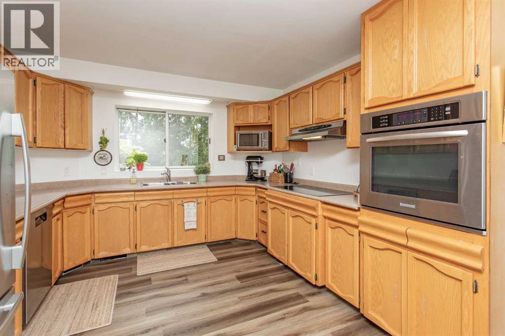 4809 59 Street - 16
