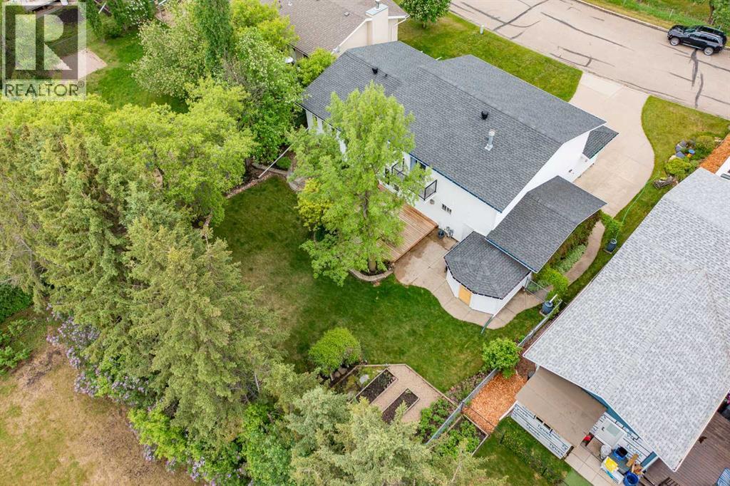 4809 59 Street - 46