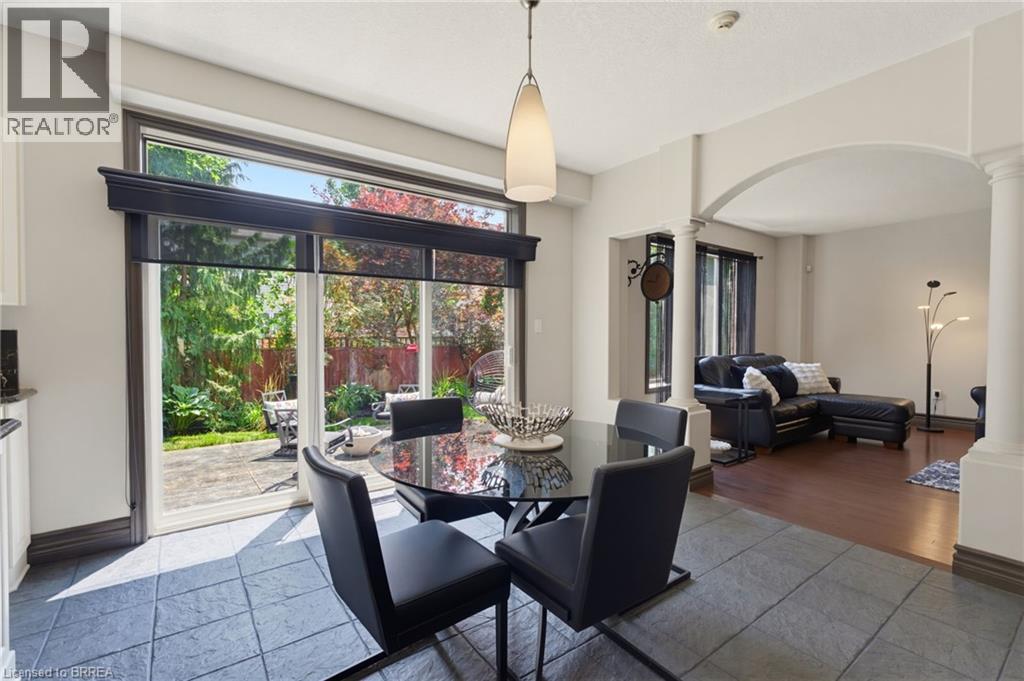 141 FALCONRIDGE Drive - 19