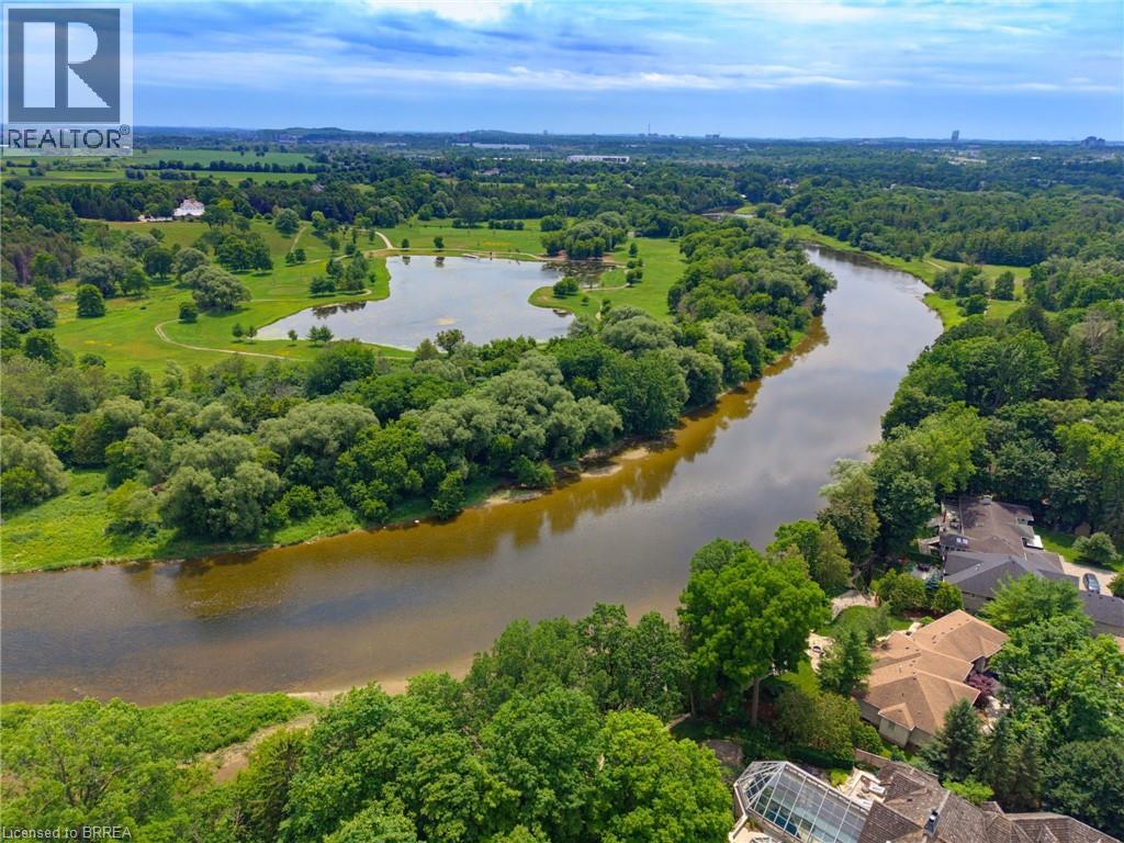 141 FALCONRIDGE Drive - 44