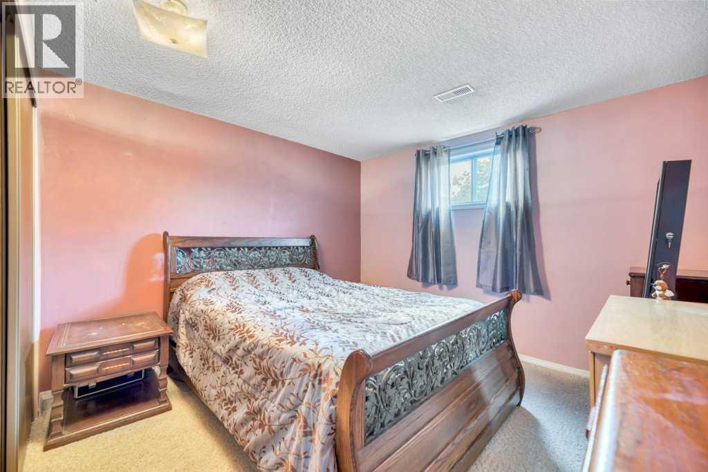 41 Brentwood Drive - 43
