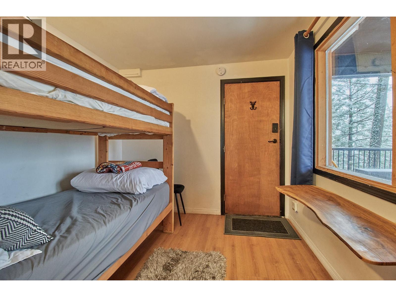 5123 Squilax Anglemont Road - 49