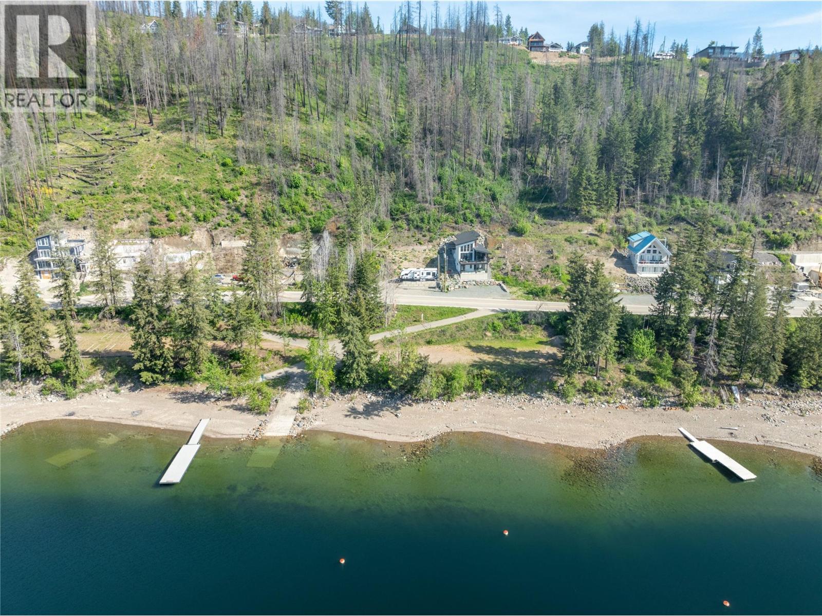 5123 Squilax Anglemont Road - 63