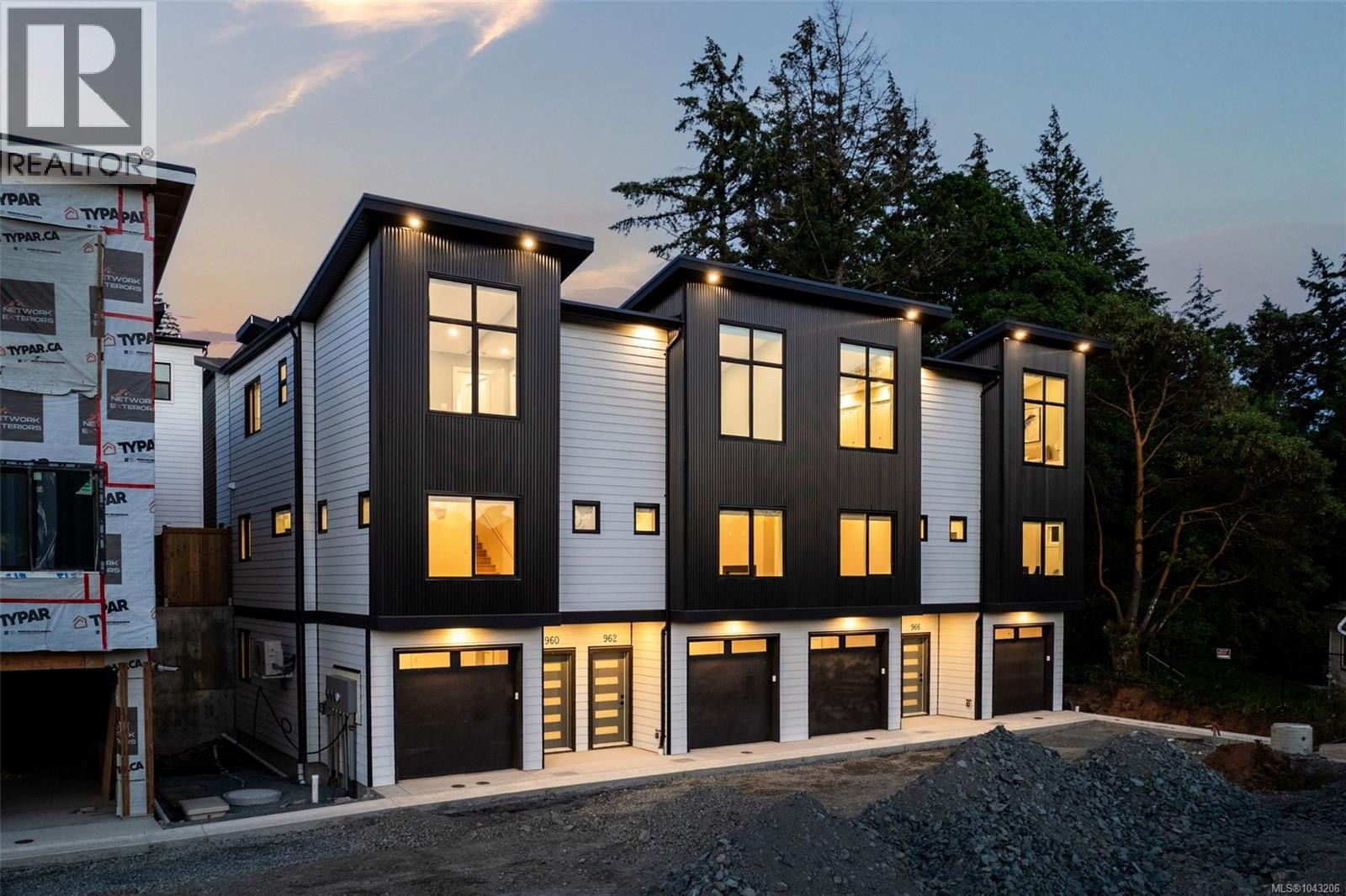 960 Siskin Ridge - 3