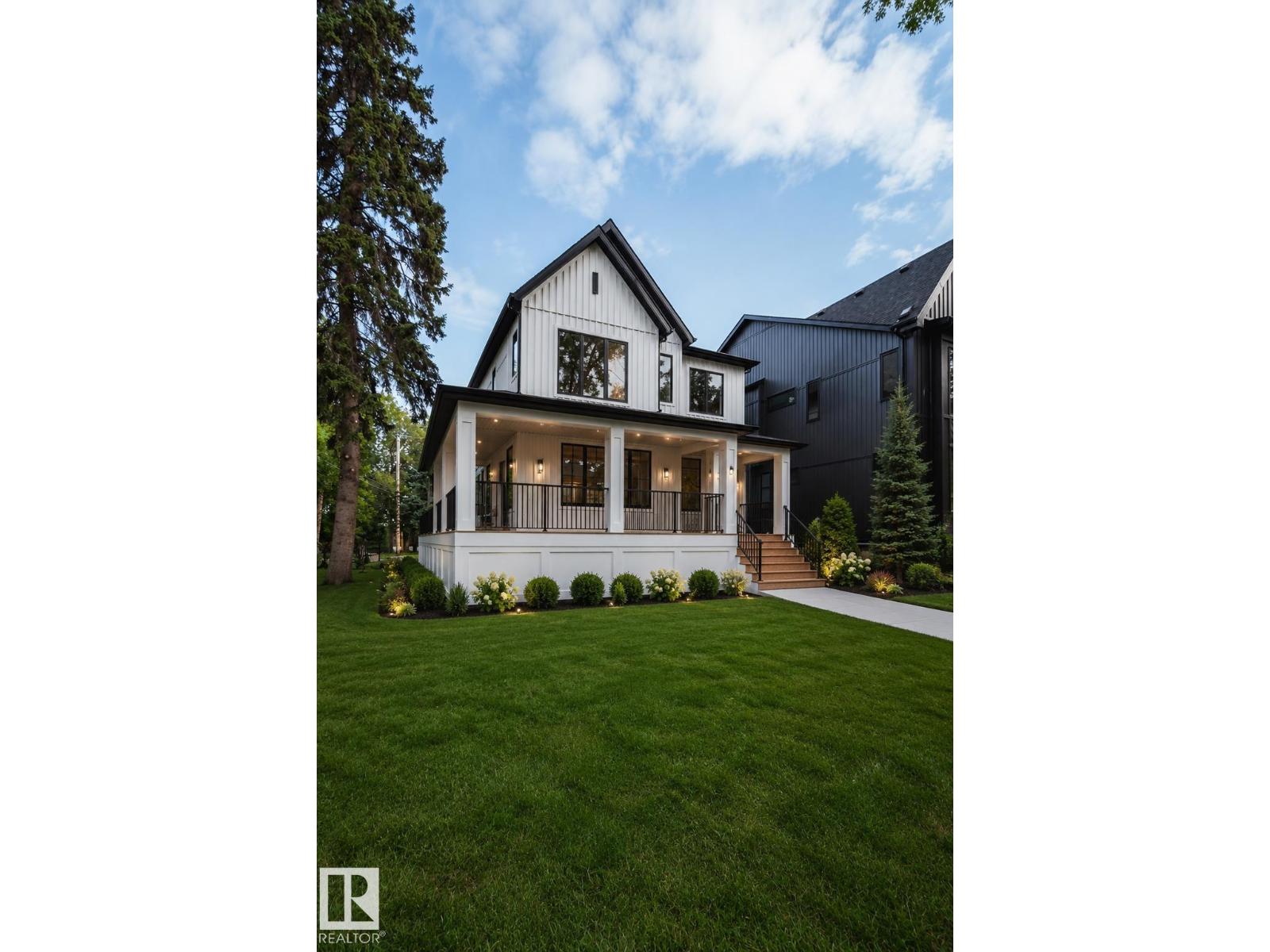 6003 111 AV NW - 2