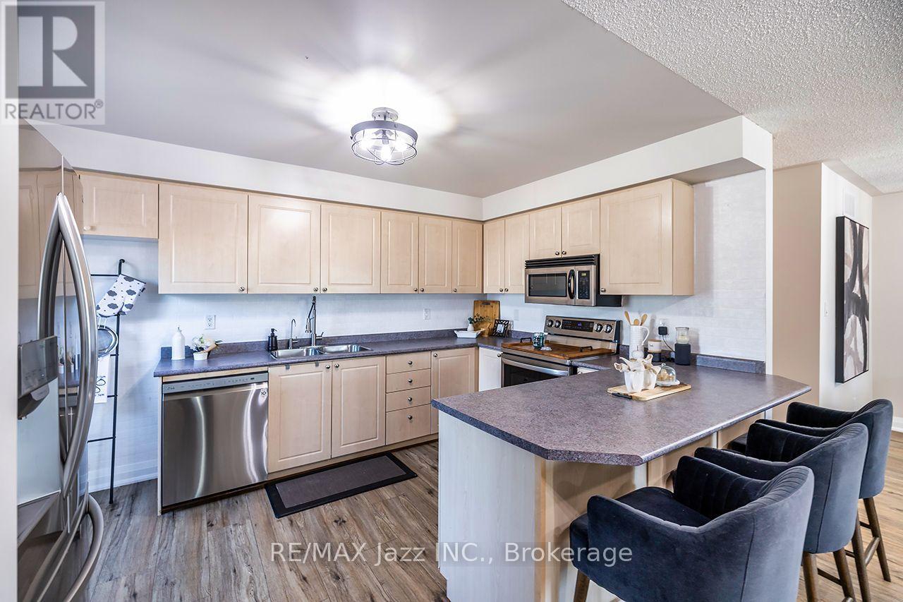 15 TOWNLINE ROAD S - 12