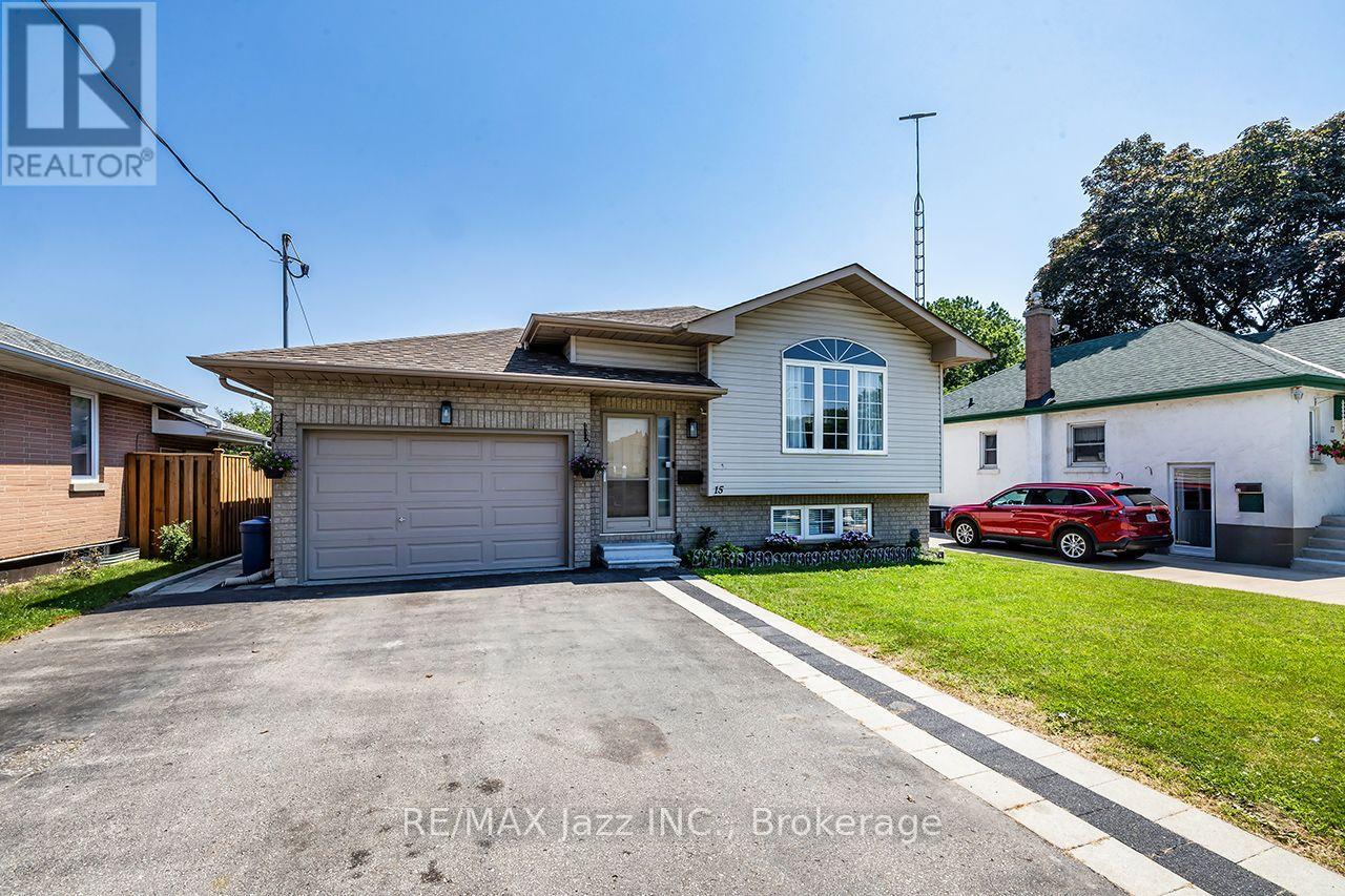 15 TOWNLINE ROAD S - 2