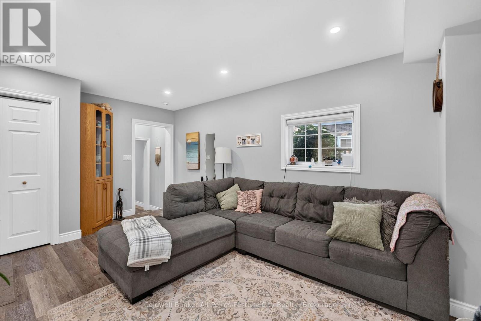 167 MONTREAL STREET - 13