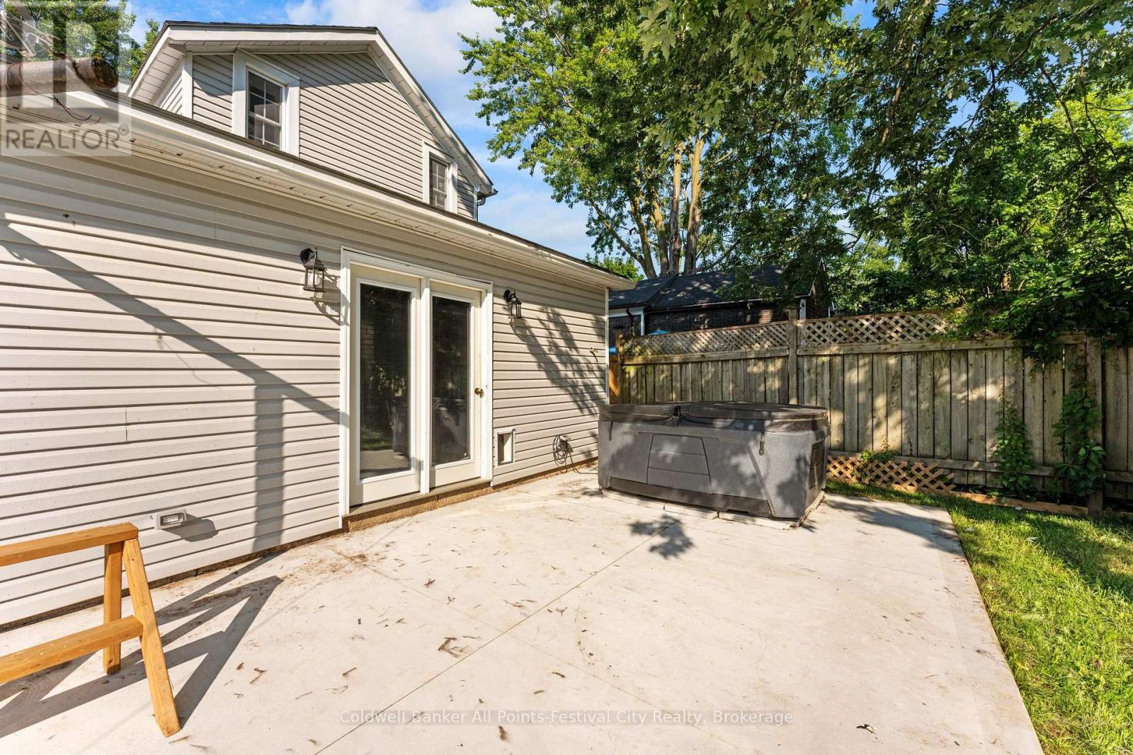 167 MONTREAL STREET - 26