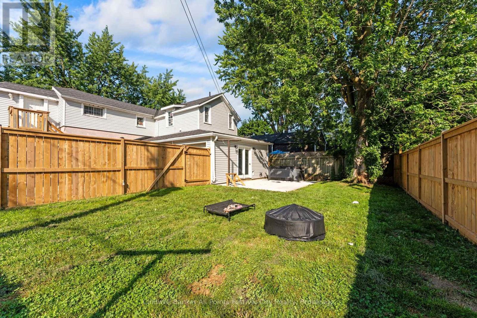 167 MONTREAL STREET - 29