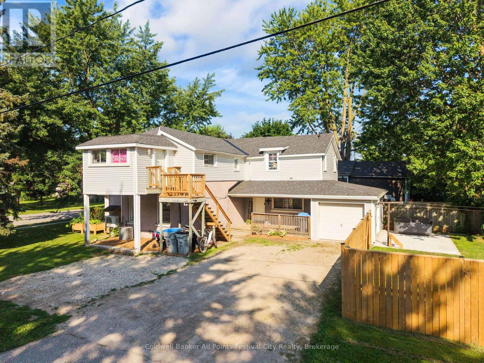 167 MONTREAL STREET - 31