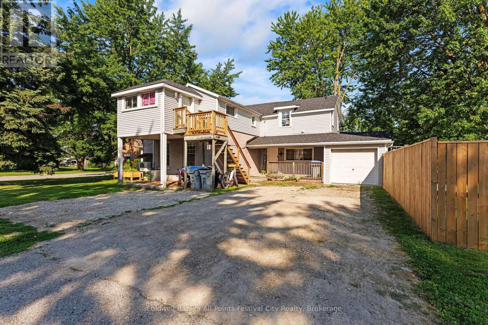 167 MONTREAL STREET - 4