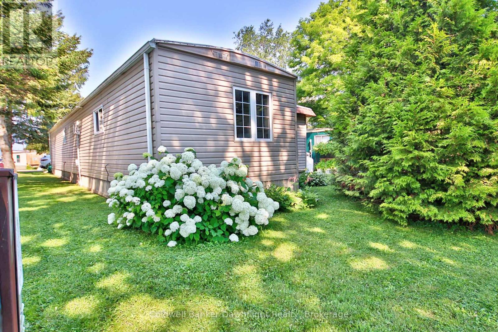 42 CRANBERRY DRIVE - 20
