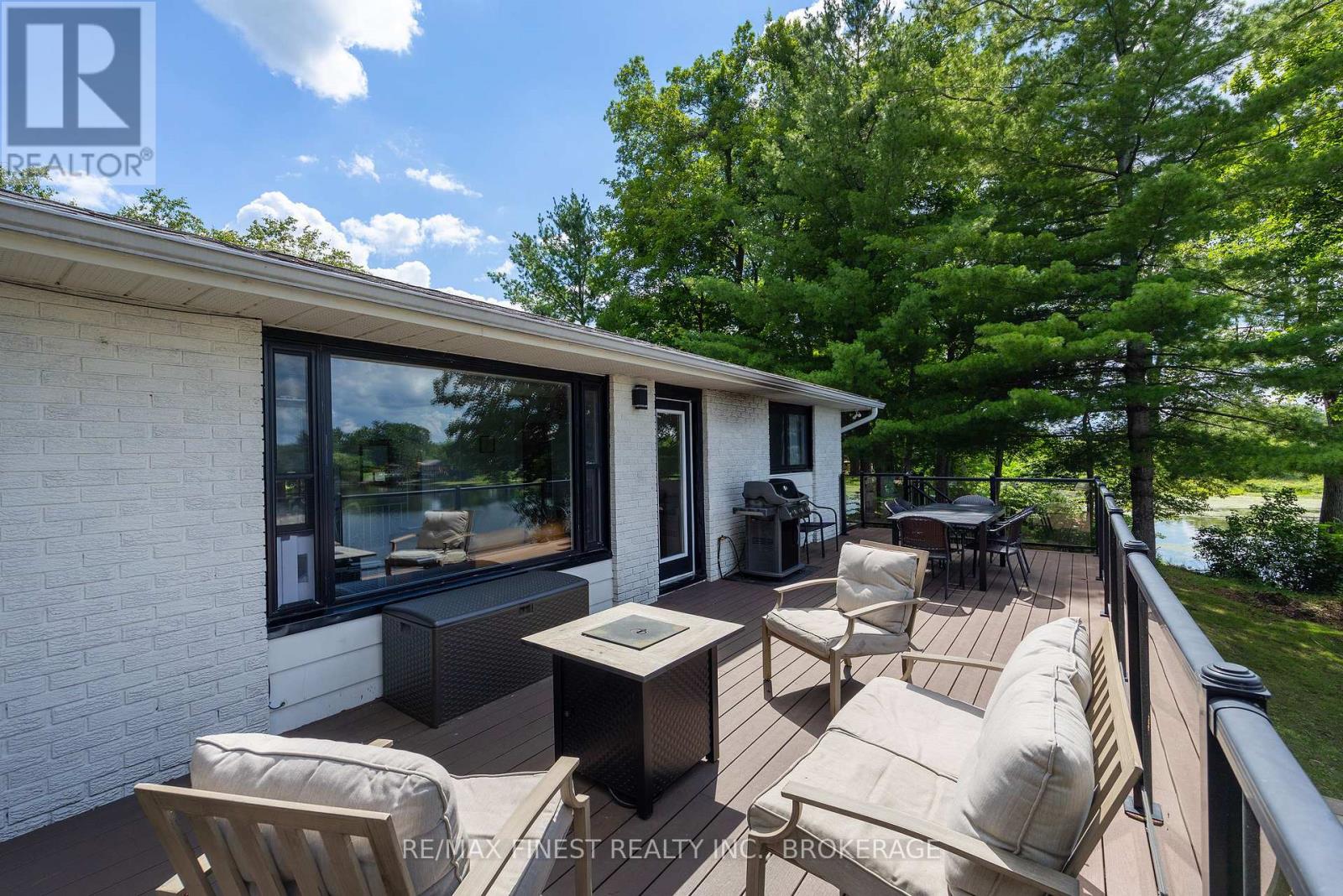 4267 MAPLE DRIVE - Image 6