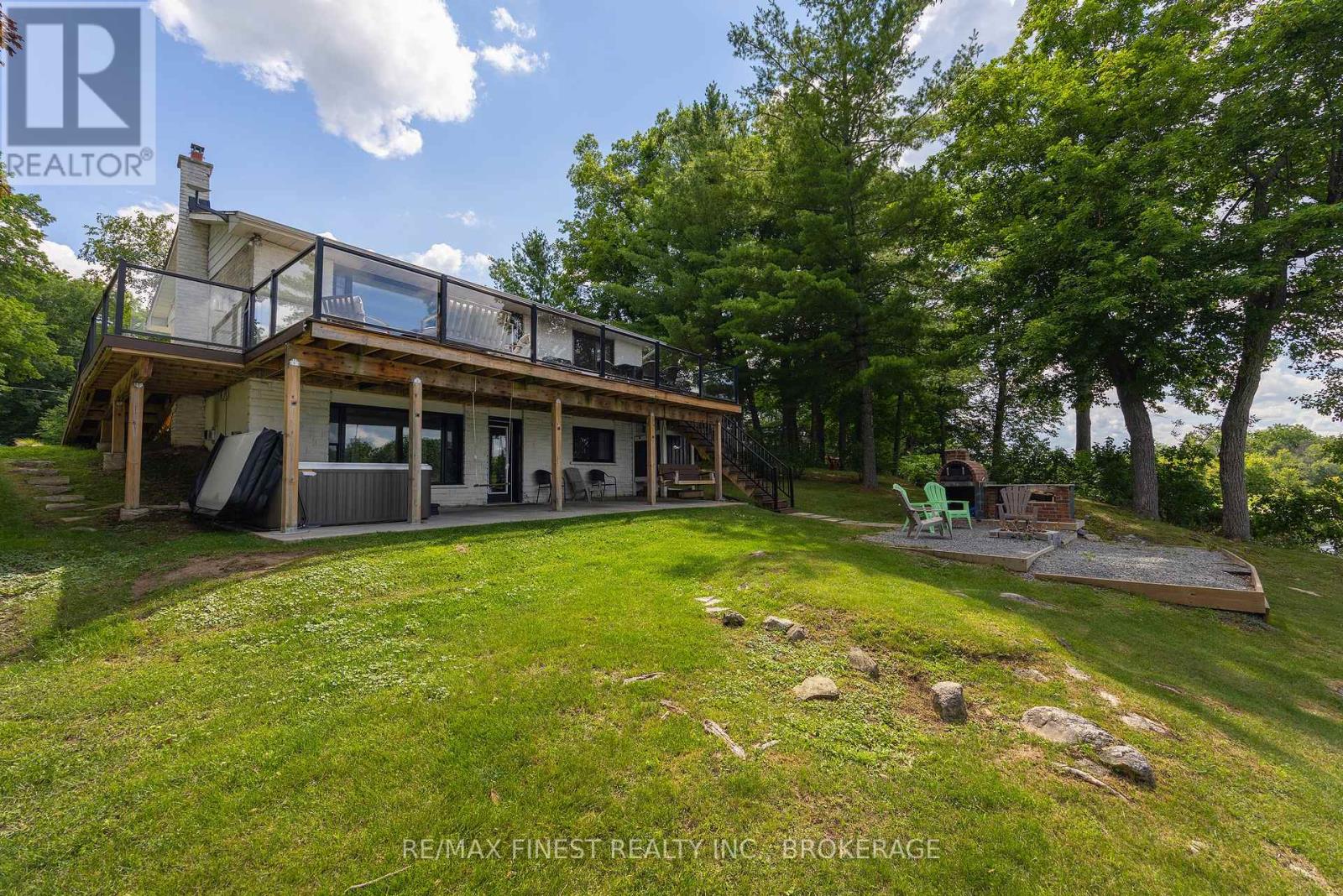 4267 MAPLE DRIVE - Image 9