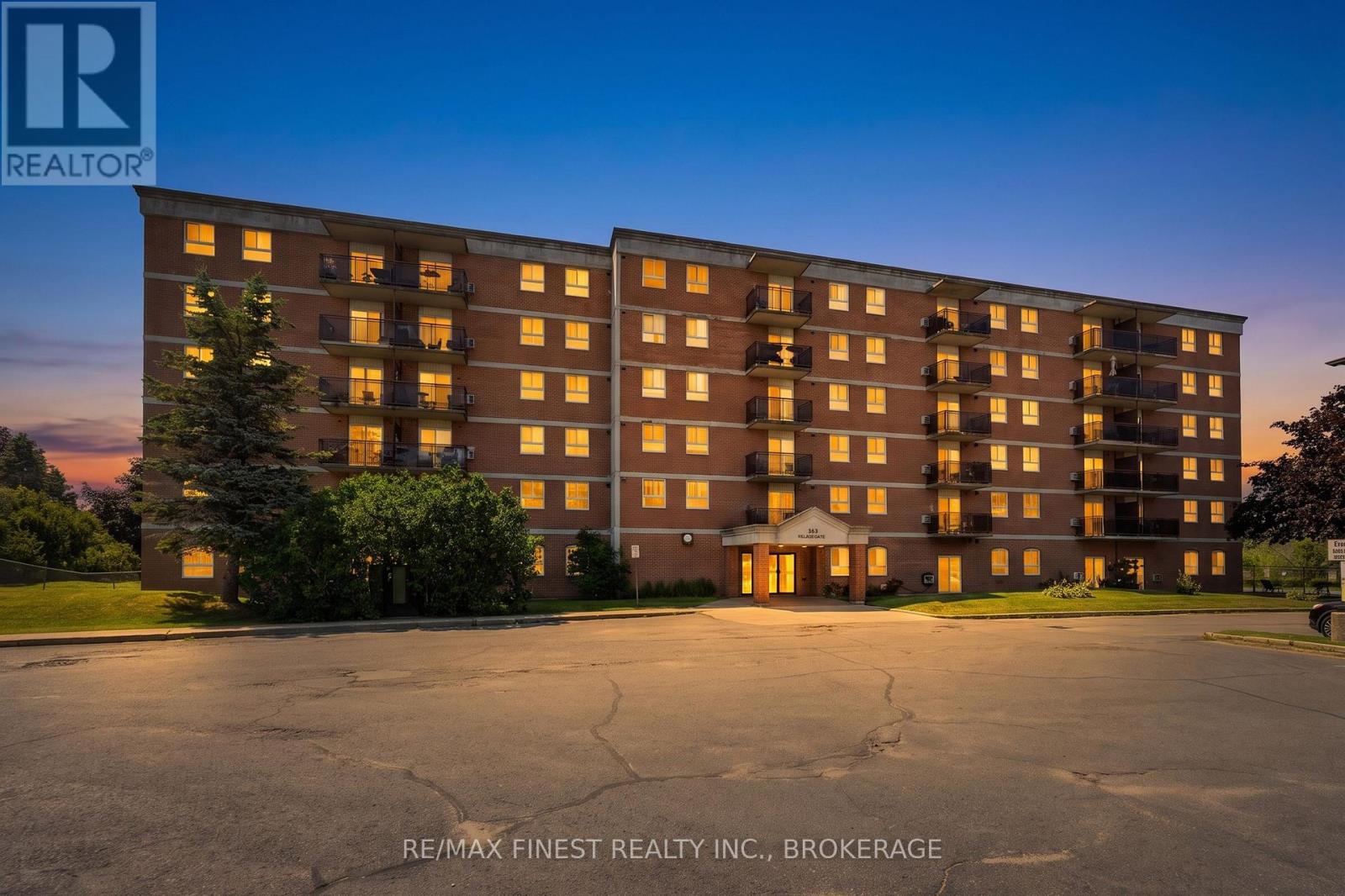 #101 745 DAVIS DRIVE - 1