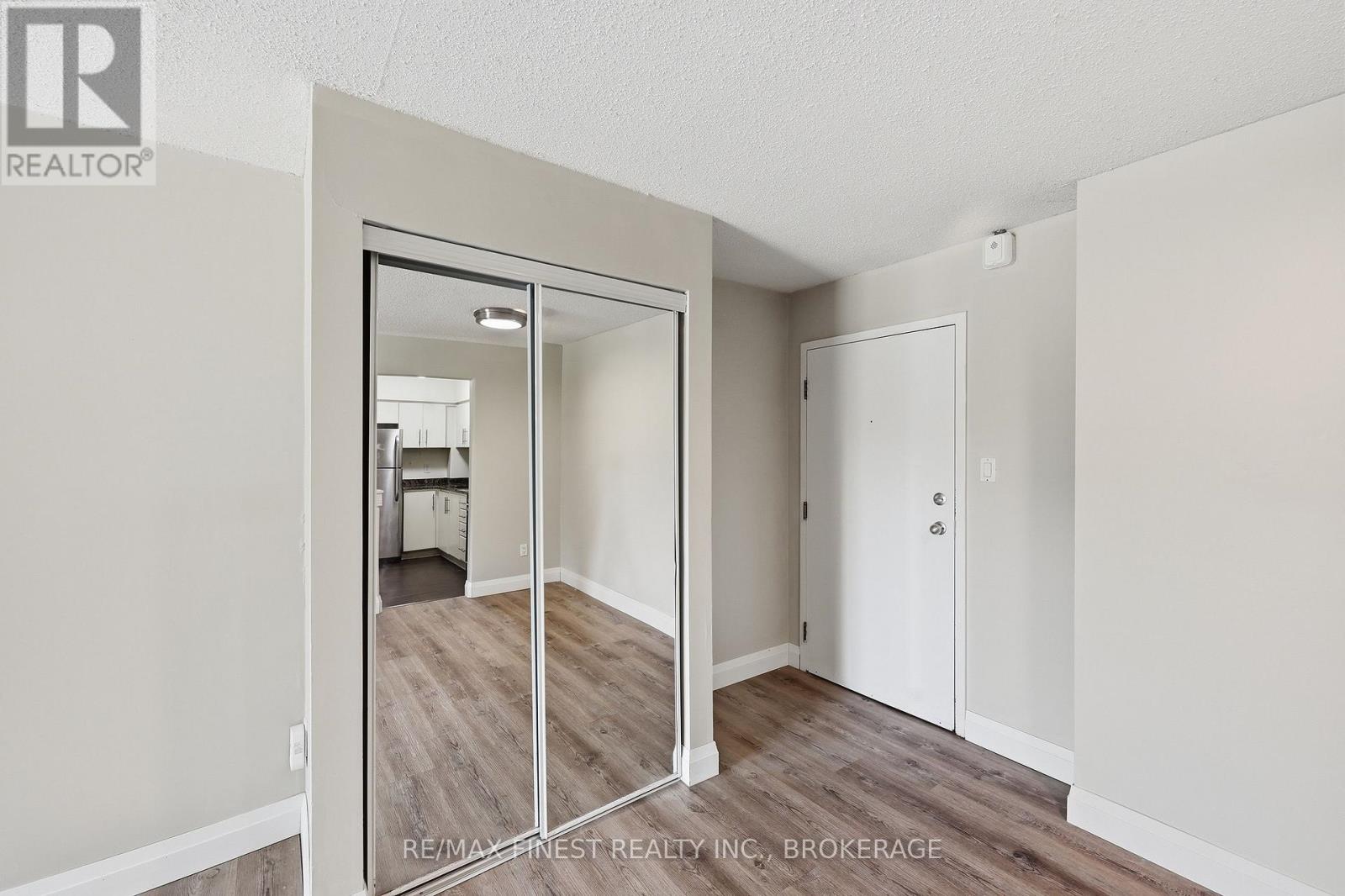 #101 745 DAVIS DRIVE - 15