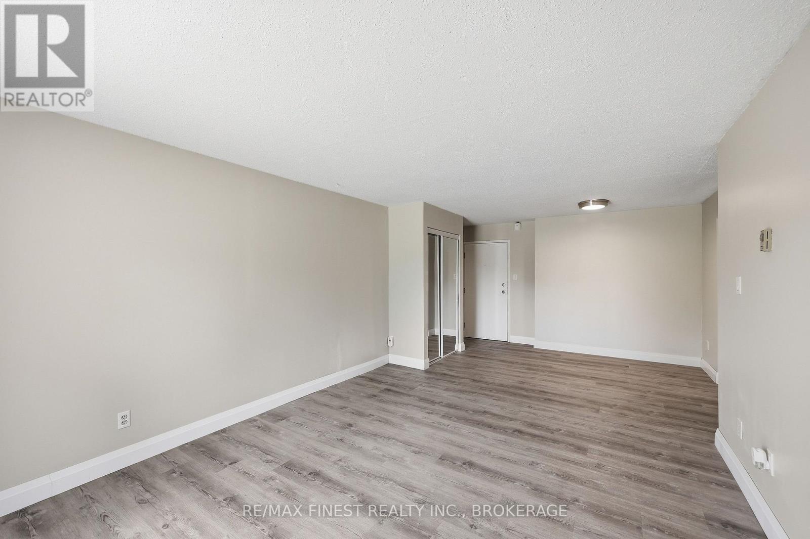#101 745 DAVIS DRIVE - 20