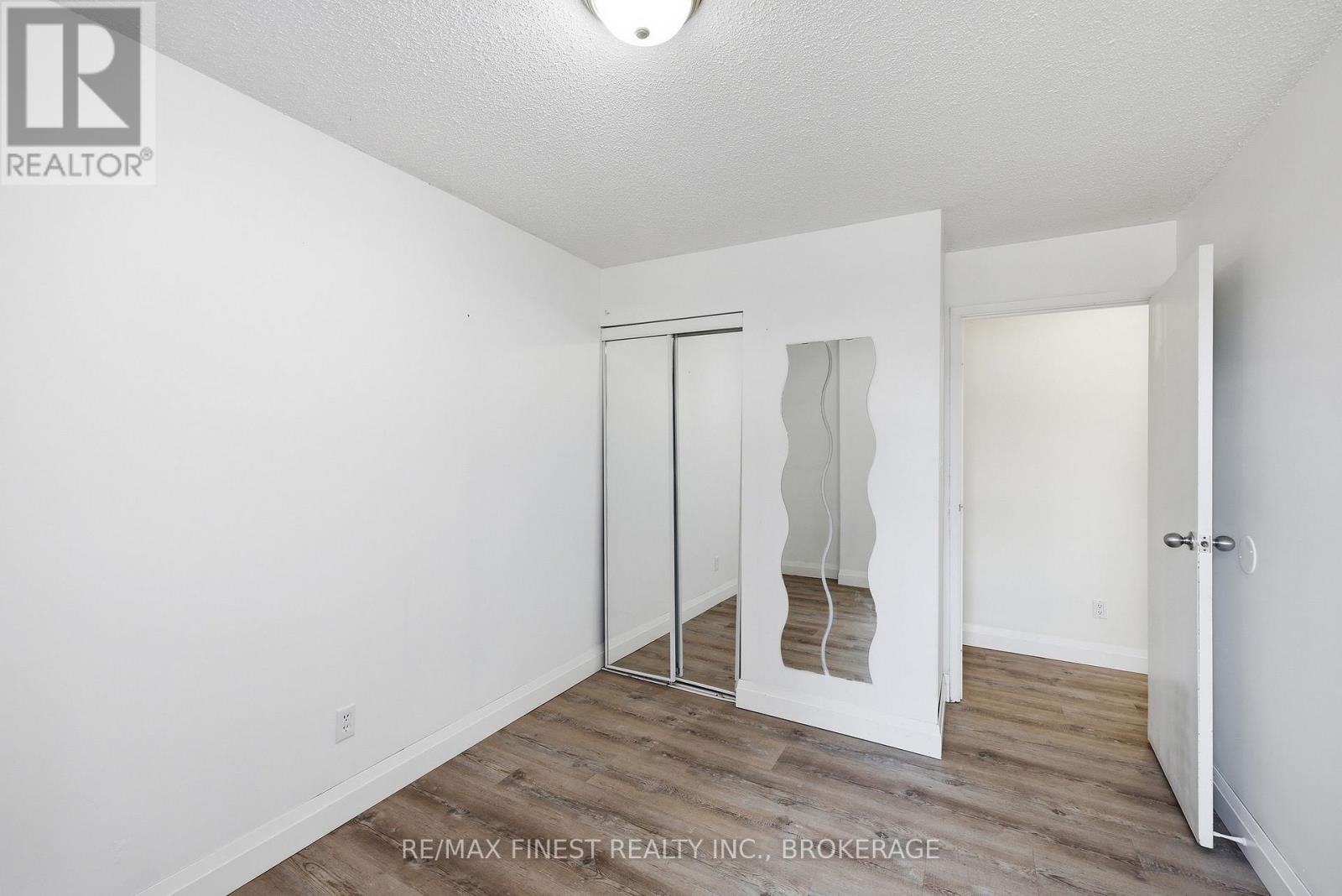 #101 745 DAVIS DRIVE - 27