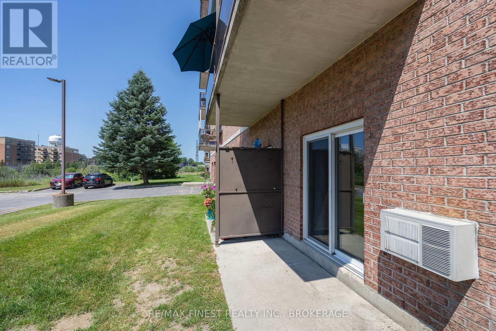 #101 745 DAVIS DRIVE - 33