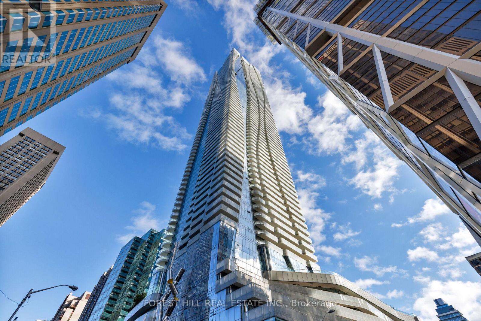 #6805 1 BLOOR STREET E - 1