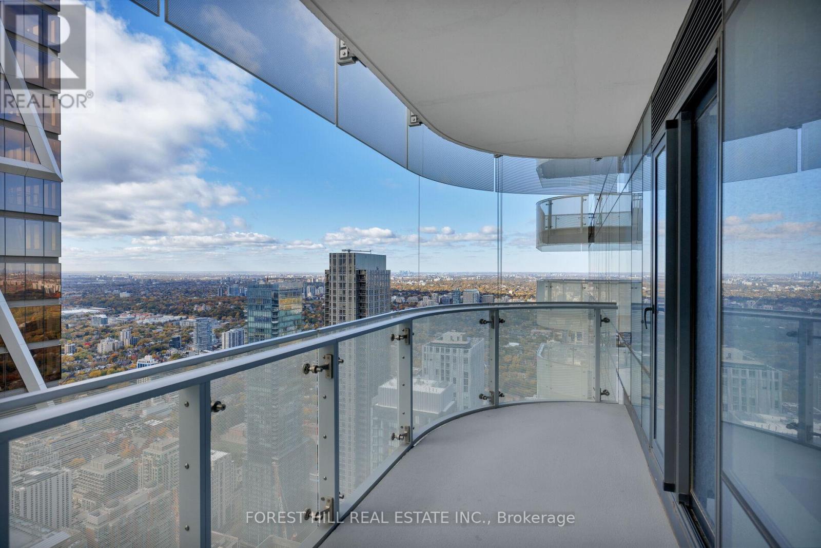 #6805 1 BLOOR STREET E - 17