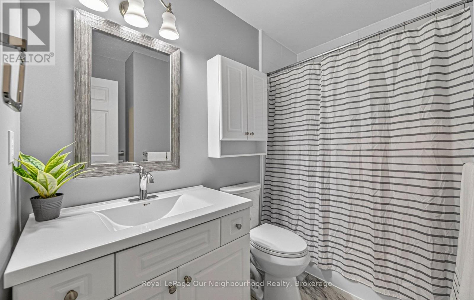 28 JARVIS DRIVE - 18