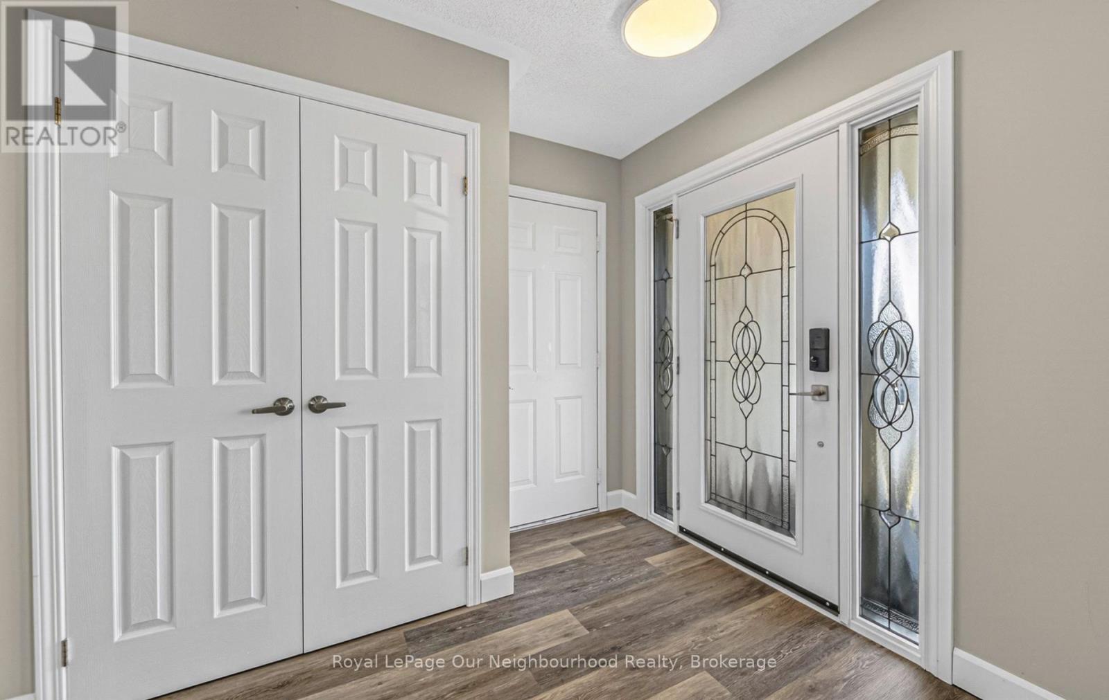 28 JARVIS DRIVE - 3