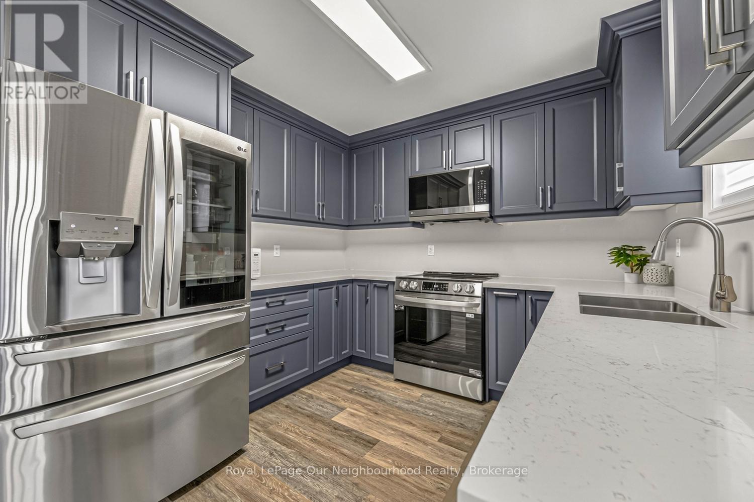 28 JARVIS DRIVE - 8