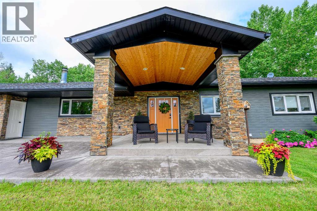 103030 Township Road 722 - 1