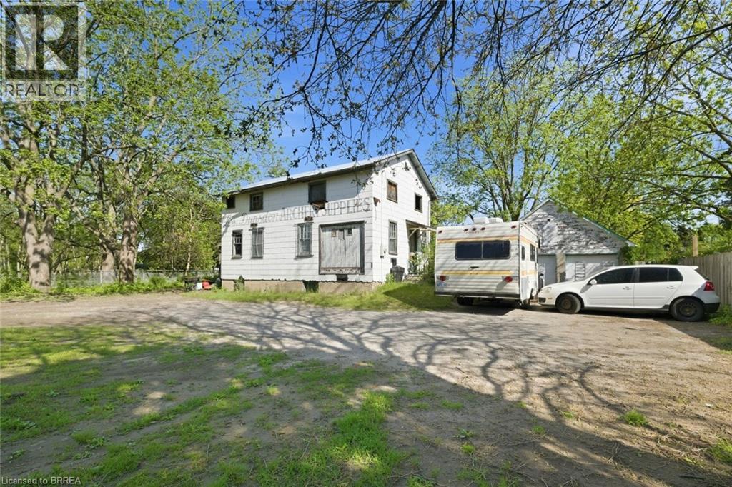816 COLBORNE Street E - 43